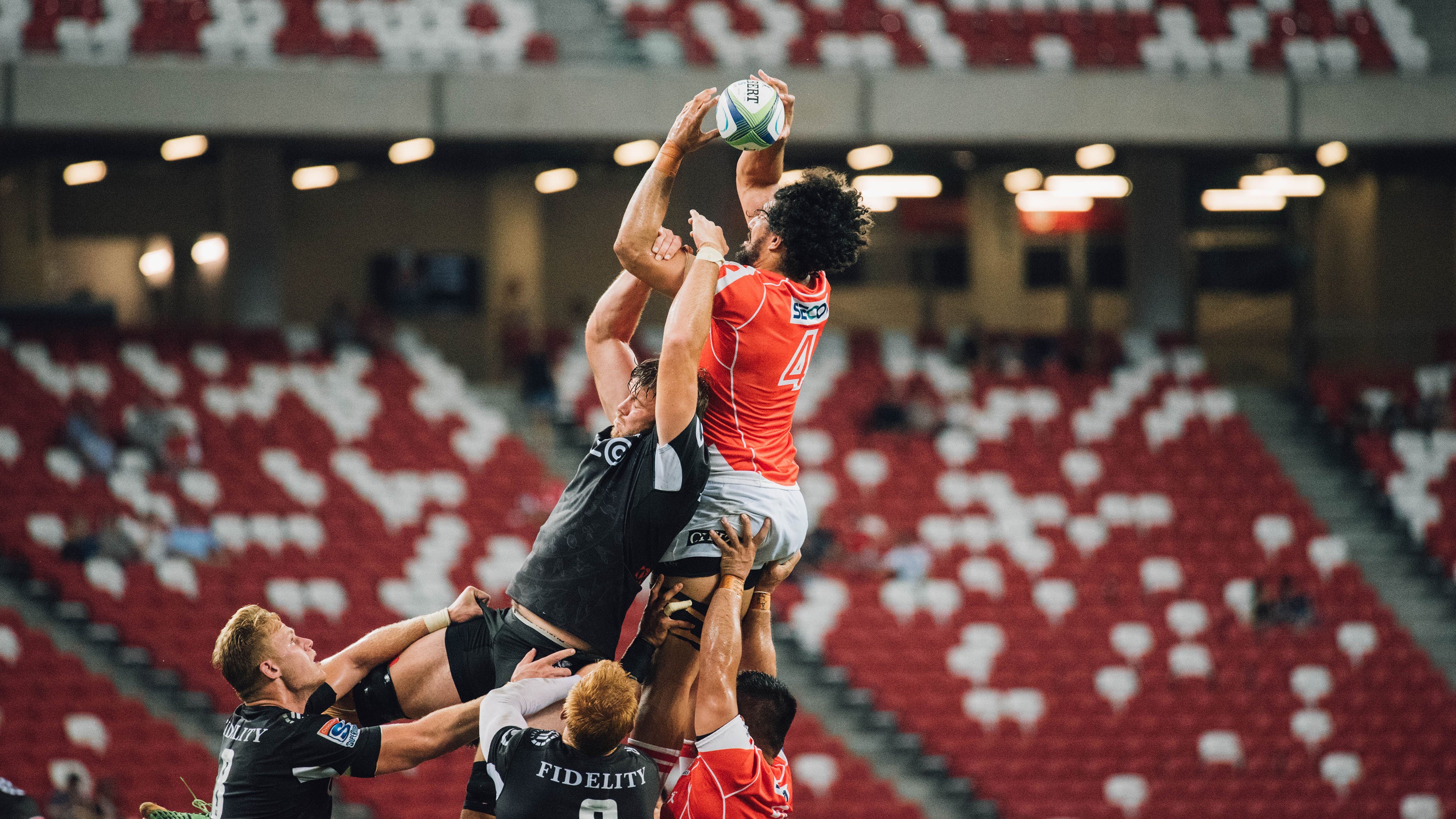 赛事期间的精彩表演与技术展示，赛事期间的精彩表演与技术展示作文